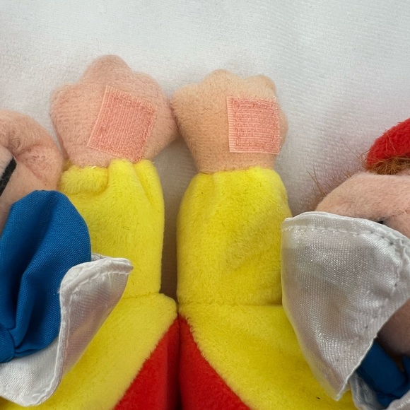 Tweedle Dee & Tweedle Dum Bean Bag - Picture 11 of 15